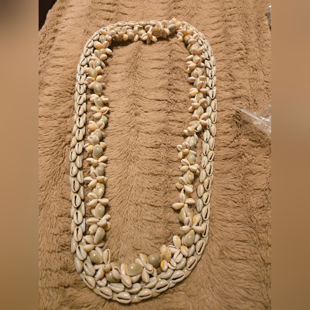 Cockle Shell Necklace